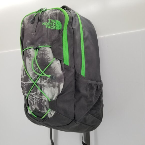 North Face Jester 28 Liter Black Green School Hiking 18 Inch Backpack - Picture 7 of 16
